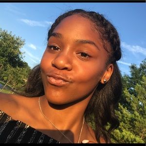 Meet your Posher, Kyliegh